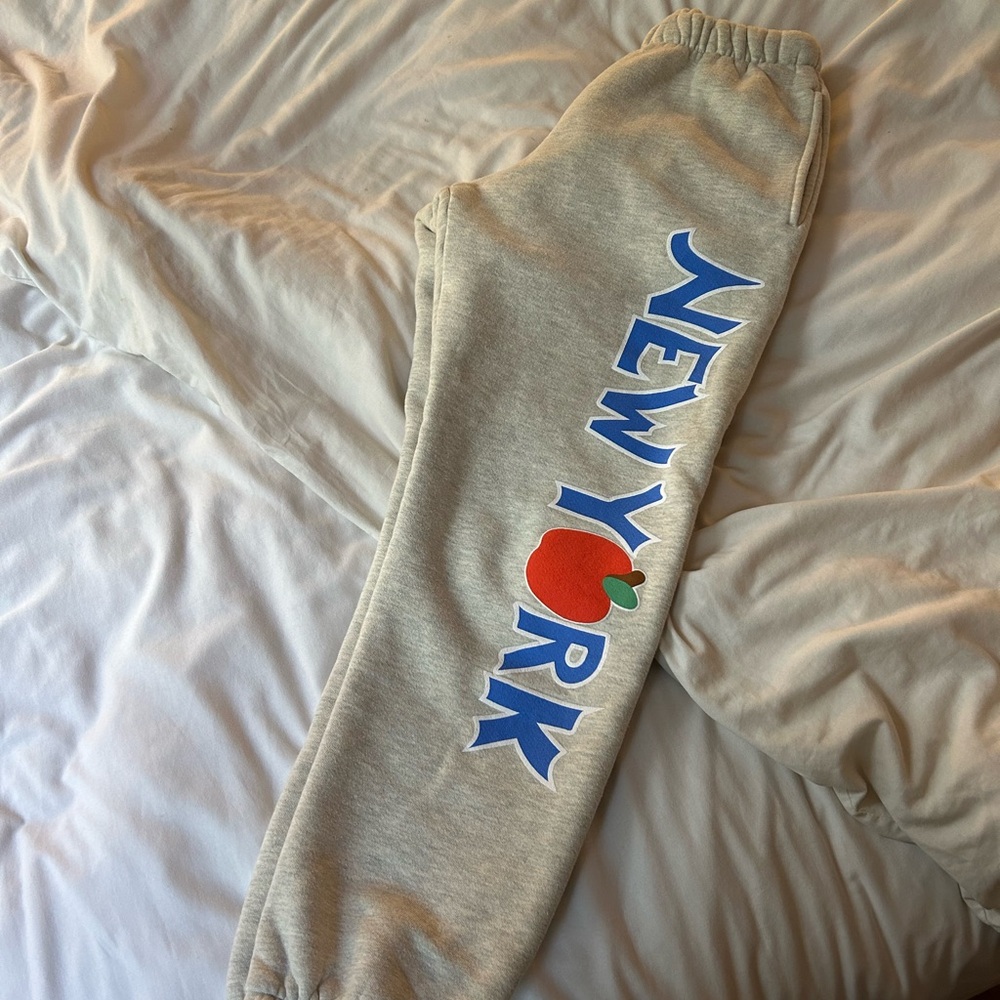 Madhappy New York Sweatpants